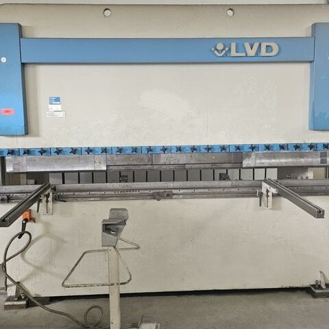 LVD PPBL 135/30  Metal Processing Sheet metal working / shaeres / bending Hydr. pressbrake  Belgium