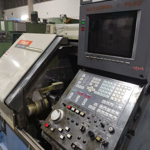 Mazak Quick Turn 10 Mazatrol T-Plus Metal Processing Lathes CNC Lathe Machine has a Mazatrol T Plus control and no tail stock. Japan