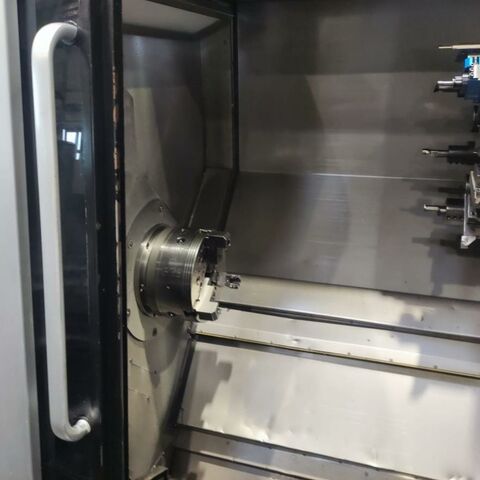 GILDEMEISTER CTX 410 Plus iT Heidenhain Metal Processing Lathes CNC Lathe Machine is with C- axe and life tooling!
Control: Heidenhain Plus iT.
Machine has chip conveyor, chuck and tailstock. Germany