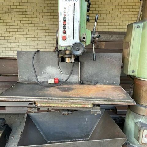 ERLO TCA 70  Metal Processing Boring mills / Machining Centers / Drilling machines Drilling Machine Pillar type drilling machine with automatic feed. Germany