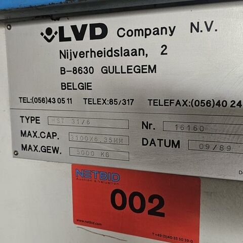 LVD HST-31/6 85 ELGO Metal Processing Sheet metal working / shaeres / bending Plate Shear - Hydraulic Machine has a ELGO type 85 control for back gauge and the cutting data. Belgium