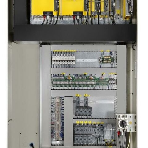 Wirths VTM 1600 CNC(C) Fanuc 0i-D Metallbearbeitungsmaschinen Drehmaschinen Karusselldrehmaschine - Einständer Bei dieser Maschine handelt es sich um eine Neumaschine mit (C) oder ohne
Frässpindel (Preis ohne angetriebene Werkzeugpositionen). Die Maschine wird mit
vollem Service und Gewährleistungsumfang durch die Wirths GmbH angeboten.
Steuerung: Fanuc 0i-D.
Maschine wird mit Einhausung und 12/18 (C) Positionen automatischem
Werkzeugwechsler geliefert. Taiwan
