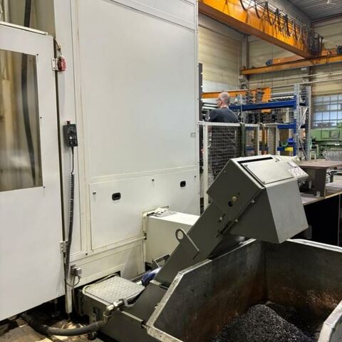 STARRAG HECKERT CWK 1250 16 i- M Fanuc Metal Processing Boring mills / Machining Centers / Drilling machines Machining Center - Horizontal 80 tool position ATC. We will supply 300 pieces SK50 holders along with the
machine. Measuring tracer Renishaw, Cooling trough spindle and filtering
arrangement, 50 bar, Chip conveyor and exhaust ventilation.
Machine has worked for 28.000 spindle hours.
Control: Fanuc 16i-M. Germany