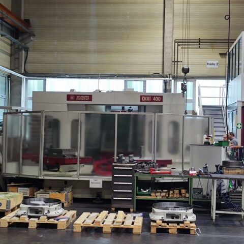 DIXI (CH) 400 TPA 15i-M Fanuc Metal Processing Boring mills / Machining Centers / Drilling machines Machining Center - Horizontal CNC- JIG BORER !
200 tool position ATC. We will supply 90 holders along with the machine.
Measuring tracer Renishaw, Cooling trough spindle and filtering arrangement, 12
bar, Chip conveyor and exhaust ventilation.
Machine was complete refurbished in 2017 and has only worked 4800 spindle hours
since that date. Control: Fanuc 15 i-M. Switzerland