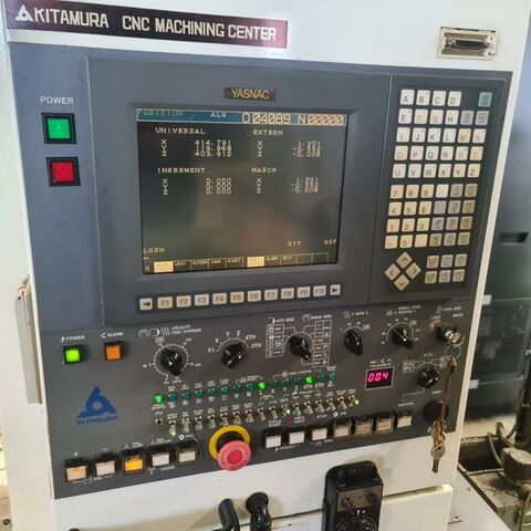 KITAMURA Mycenter-1Xi Kitamura Metallbearbeitungsmaschinen Fräsmaschinen Bearbeitungszentrum - Vertikal  Japan