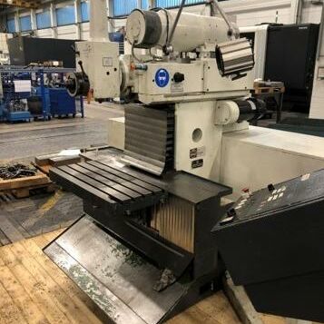 MAHO MH 500 C (CNC)  Metal Processing Milling machines Universal Milling Machine CNC milling machine with 432 Control. Germany