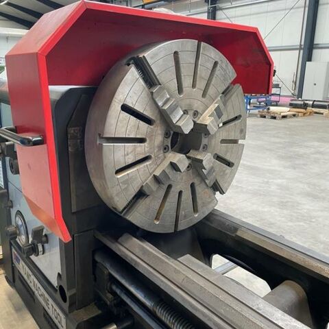 YAW MACHINE TOOL CW800B x 4000  Metallbearbeitungsmaschinen Drehmaschinen Spitzendrehmaschine Mit 4- fach Stahlhalter, Planscheibe mit Futterschutz, Lünette und
Digitalanzeige China
