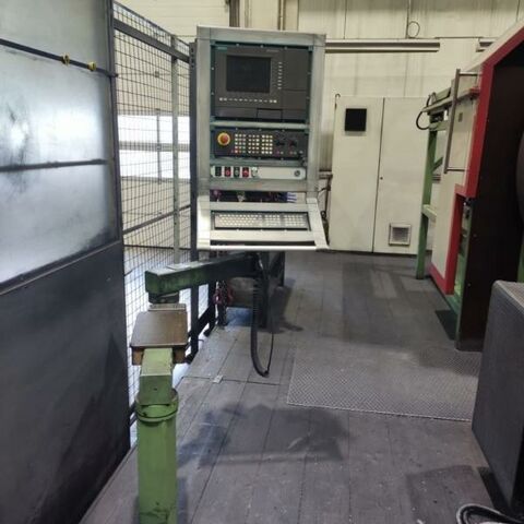 RAVENSBURG P 20/I S 840 D Metal Processing Lathes Facing Lathe Machine was reconditioned and modernized in 2015 with Siemens 840 D CNC
control. Originaly it was built in 1980. Germany