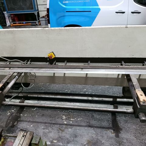 FASTI 211-25-3  Metallbearbeitungsmaschinen Blechbearbeitung / Scheren / Biegen / Richten Schwenkbiegemaschine Mit Zubehör und PLC Steuerung von Alba. Deutschland