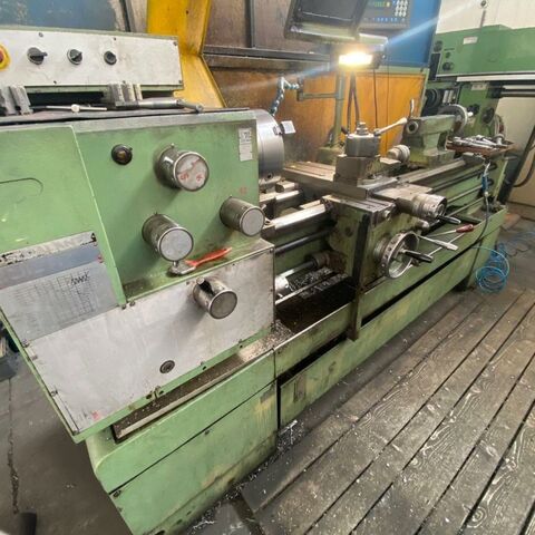 TOS GALANTA SUIL 40 x 1000  Metal Processing Lathes Center Lathe With chuck, Multifix toolholder and digital readout. Czech Republic