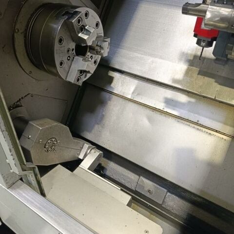 GILDEMEISTER CTX 410 Plus iT Heidenhain Metallbearbeitungsmaschinen Drehmaschinen CNC Drehmaschine Maschine ist mit C- Achse und angetriebenen Werkzeugen !
Steuerung: Heidenhain Plus iT.
Maschine ist mit Späneförderer, Spannfutter und Reitstock. Deutschland
