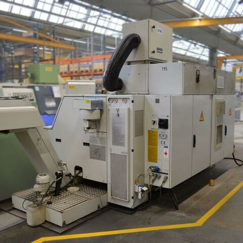 GILDEMEISTER TWIN 65 Siemens 840 D Metallbearbeitungsmaschinen Drehmaschinen CNC Dreh- und Fräszentrum Ausstattung:
CNC Steuerung Siemens 840 D.
2 x 12-fach Revolver, alle Positionen angetrieben (Drehzahlen 30-6000 U/min.,
3,8/2,1 kW)
Y-Achse
Bandfilteranlage
Stangenlader
Gegenspindel
Späneförderer Deutschland