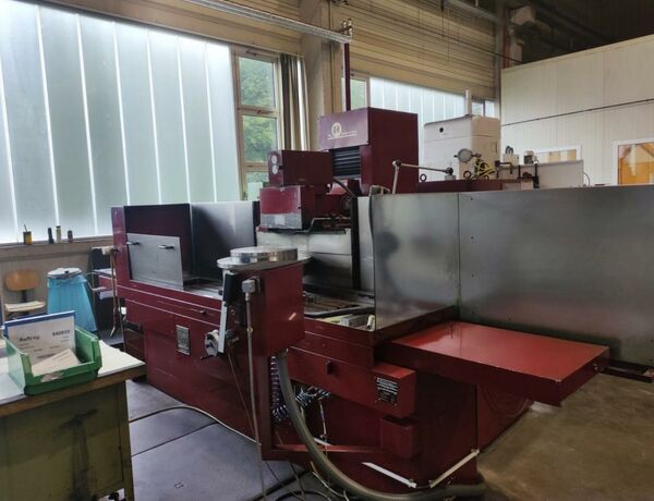GEIBEL & HOTZ FS 1250 SA  Metal Processing Grinding machines Surface Grinding Machine - Horizontal Machine has cooling arrangement, dressing arrangement and auto. vert. feed. Germany