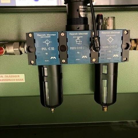 WALKER-HAGOU BV GG-4P  Metal Processing Sheet metal working / shaeres / bending Plate Shear - Mechanical  Netherland