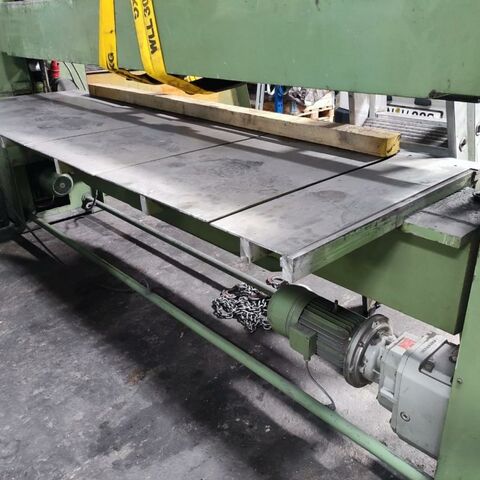 FASTI 252  Metal Processing Sheet metal working / shaeres / bending Folding Machine With accessories. Germany