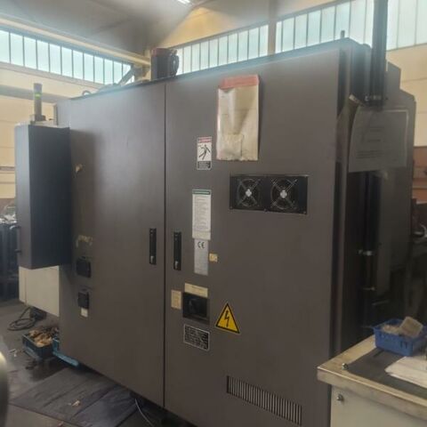 MORI SEIKI SH 400 Fanuc MSC 501 (Fanuc 16i) Metal Processing Boring mills / Machining Centers / Drilling machines Machining Center - Horizontal Control Fanuc MSD 501, 40 tool stations, it has trough spindle coolant, chip
conveyor and two paletts. Japan