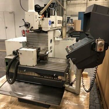 MAHO MH 500 C (CNC)  Metal Processing Milling machines Universal Milling Machine CNC milling machine with 432 Control. Germany