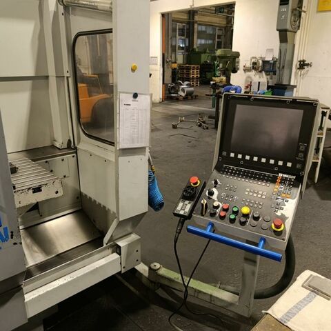 MIKRON UME 710/900  Metal Processing Milling machines Universal Milling Machine CNC milling machine with Heidenhain TNC 407 Control. Germany
