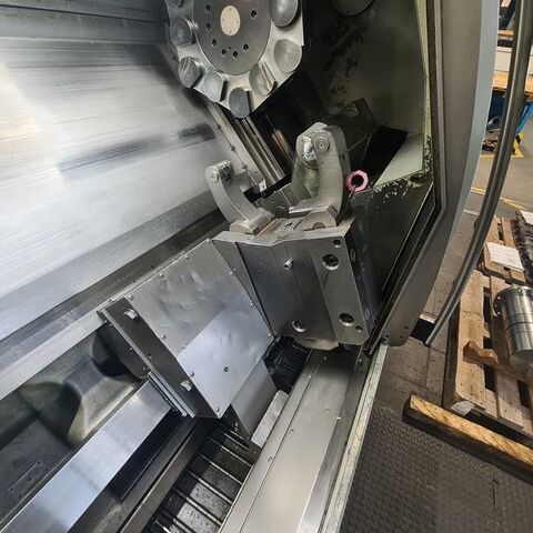 GILDEMEISTER CTX 600 E Serie 2 CNC Pilot Heidenhain Metallbearbeitungsmaschinen Drehmaschinen CNC Drehmaschine CNC - Drehmaschine
GILDEMEISTER - CTX 600 E Serie 2
Mit Dreibackenfutter 400 mm und selbstzentrierender Lünette. Deutschland