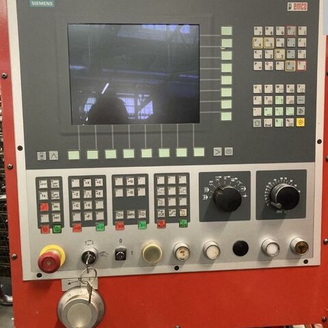 EMCO (PADOVANI) EMCOTURN 500MC 840 D Siemens Metallbearbeitungsmaschinen Drehmaschinen CNC Drehmaschine Hat einen 12 fach Revolver, Reitstock und Lünette. Italien
