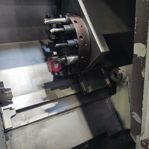 GILDEMEISTER CTX 410 Plus iT Heidenhain Metal Processing Lathes CNC Lathe Machine is with C- axe and life tooling!
Control: Heidenhain Plus iT.
Machine has chip conveyor, chuck and tailstock. Germany