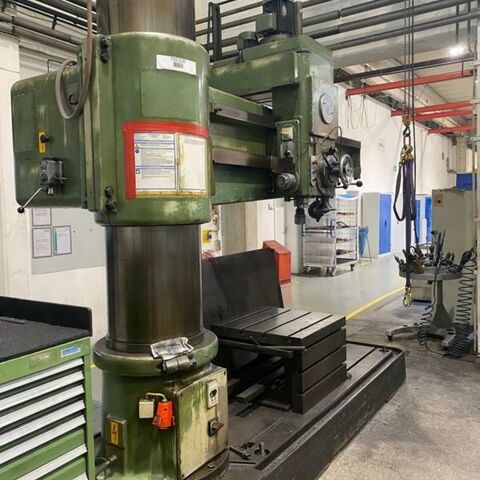 KOLB HKH 60  Metallbearbeitungsmaschinen Bohrwerke / Bearbeitungszentren / Bohrmaschinen Radialbohrmaschine Mit Würfeltisch. Deutschland