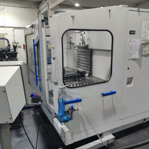 MIKRON UME 710/900  Metal Processing Milling machines Universal Milling Machine CNC milling machine with Heidenhain TNC 407 Control. Germany