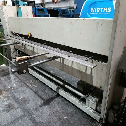 FASTI 211-25-3  Metallbearbeitungsmaschinen Blechbearbeitung / Scheren / Biegen / Richten Schwenkbiegemaschine Mit Zubehör und PLC Steuerung von Alba. Deutschland