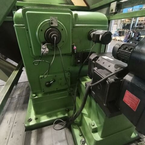 RAVENSBURG P 20/I S 840 D Metal Processing Lathes Facing Lathe Machine was reconditioned and modernized in 2015 with Siemens 840 D CNC
control. Originaly it was built in 1980. Germany