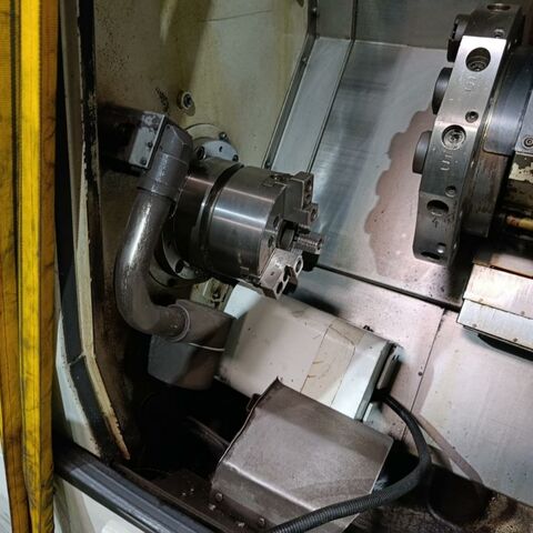 HURCO TM6 ultimax Hurco Metal Processing Lathes CNC Lathe Machine has 12 position turret and a bar loader. Taiwan