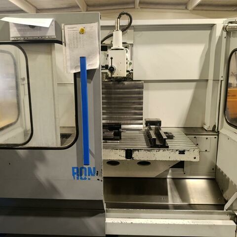 MIKRON UME 710/900  Metal Processing Milling machines Universal Milling Machine CNC milling machine with Heidenhain TNC 407 Control. Germany