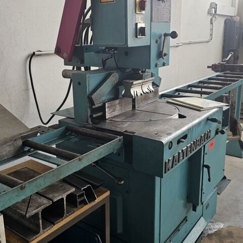 KALTENBACH KKS 400 E  Metal Processing Saws Cold Circular Saw Machine has angle cutting arrangement +/- 45°, is semi automatic without material infeed. Germany
