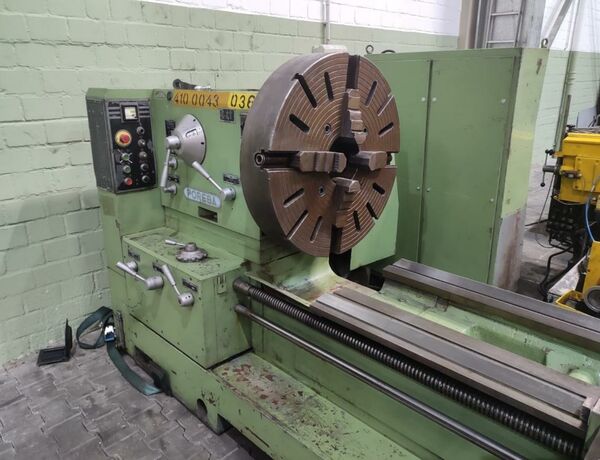 POREBA TPK 90/5000  Metal Processing Lathes Center Lathe Machine has a steady, Multifix toolholder, 3 jaw chuck, faceplate, rapid feed
motor, DRO and tailstock with deep boring arrangement. Extension bridge of bed Poland