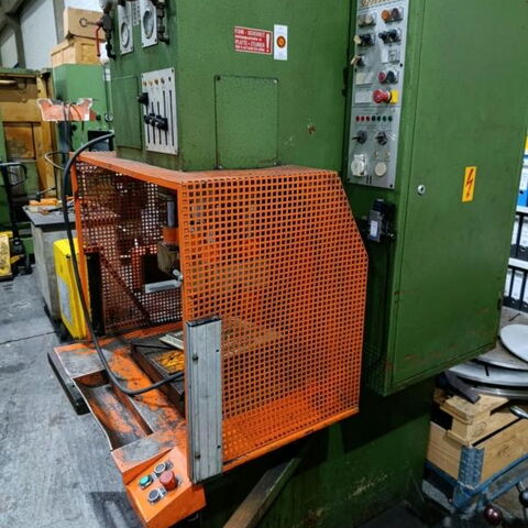 SCHOEN SH/C 30  Metal Processing Presses Single Column Press - Hydraulic Fabricated construction with light guard and two hand switch. Germany