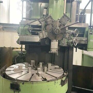 SCHIESS KE 125  Metal Processing Lathes Vertical Turret Lathe - Single Column Machine has one vertical head with 5 Pos. Only two holders will be supplied
with the machine. Faceplate bearing was reconditioned. Spindle and spindle nut
of cross axe has to be reconditioned. Germany
