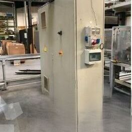 REPKON 2000/800 Siemens Metal Processing Presses Double-Column Presse Machine is with cushion in table (80 t), light guards and Siemens control for
presses. Turkey