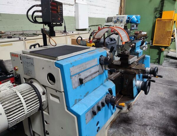 VDF- BOEHRINGER DUE 560  Metallbearbeitungsmaschinen Drehmaschinen Spitzendrehmaschine Mit Multifix, Futter und Digitalanzeige. Deutschland