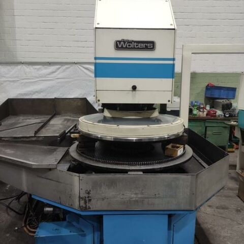 WOLTERS AC 1000 F microline PC FI45 SIMATIC Metallbearbeitungsmaschinen Läppmaschinen / Honmaschinen Läppmaschine Mit Zubehör und Filteranlage. Maschine hat erst 8552 Arbeitsstunden gelaufen. Deutschland