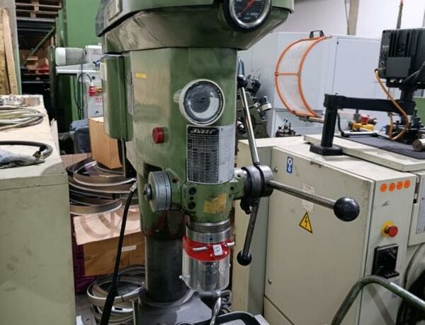 FLOTT P23St  Metal Processing Boring mills / Machining Centers / Drilling machines Drilling Machine  Germany