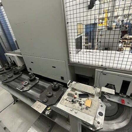 SCHUSTER P30 S 840 DSL Metal Processing Lathes Vertical Turning Machine Vertical turning and grinding center with ATC. Control: Siemens 840 DSL Germany