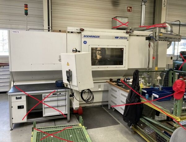 VDF-BOEHRINGER VDF 250 Cm 840 C Siemens Metallbearbeitungsmaschinen Drehmaschinen CNC Drehmaschine Schrägbettmaschine mit Späneförderer und 12-fach Revolver.
Zubehör: Hydraulischer Reitstock und Kraftspannfutter.
Steuerung: Siemens 840 C Deutschland