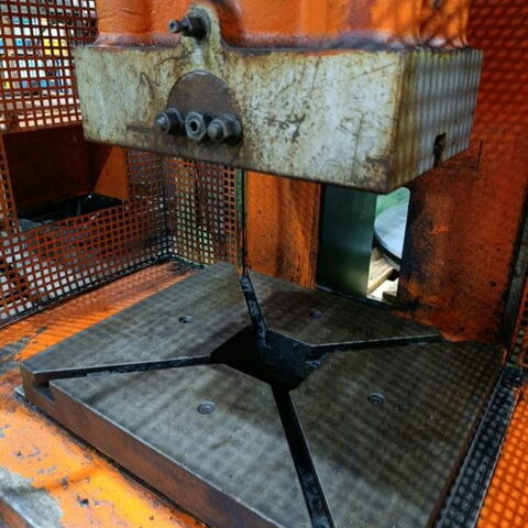 SCHOEN SH/C 30  Metal Processing Presses Single Column Press - Hydraulic Fabricated construction with light guard and two hand switch. Germany